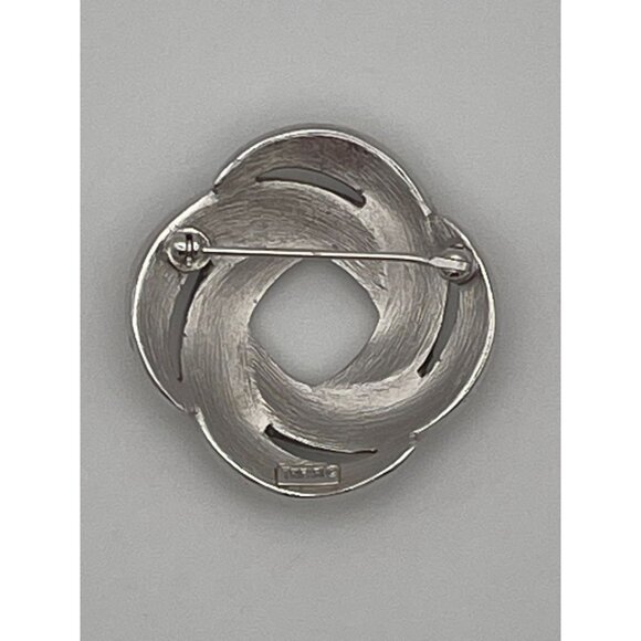 Vintage Trifari Intertwined Circles Silver Tone Brooch - Picture 2 of 7
